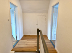 Flur Dachgeschoss - Saniertes Einfamilienhaus für die kleine Familie